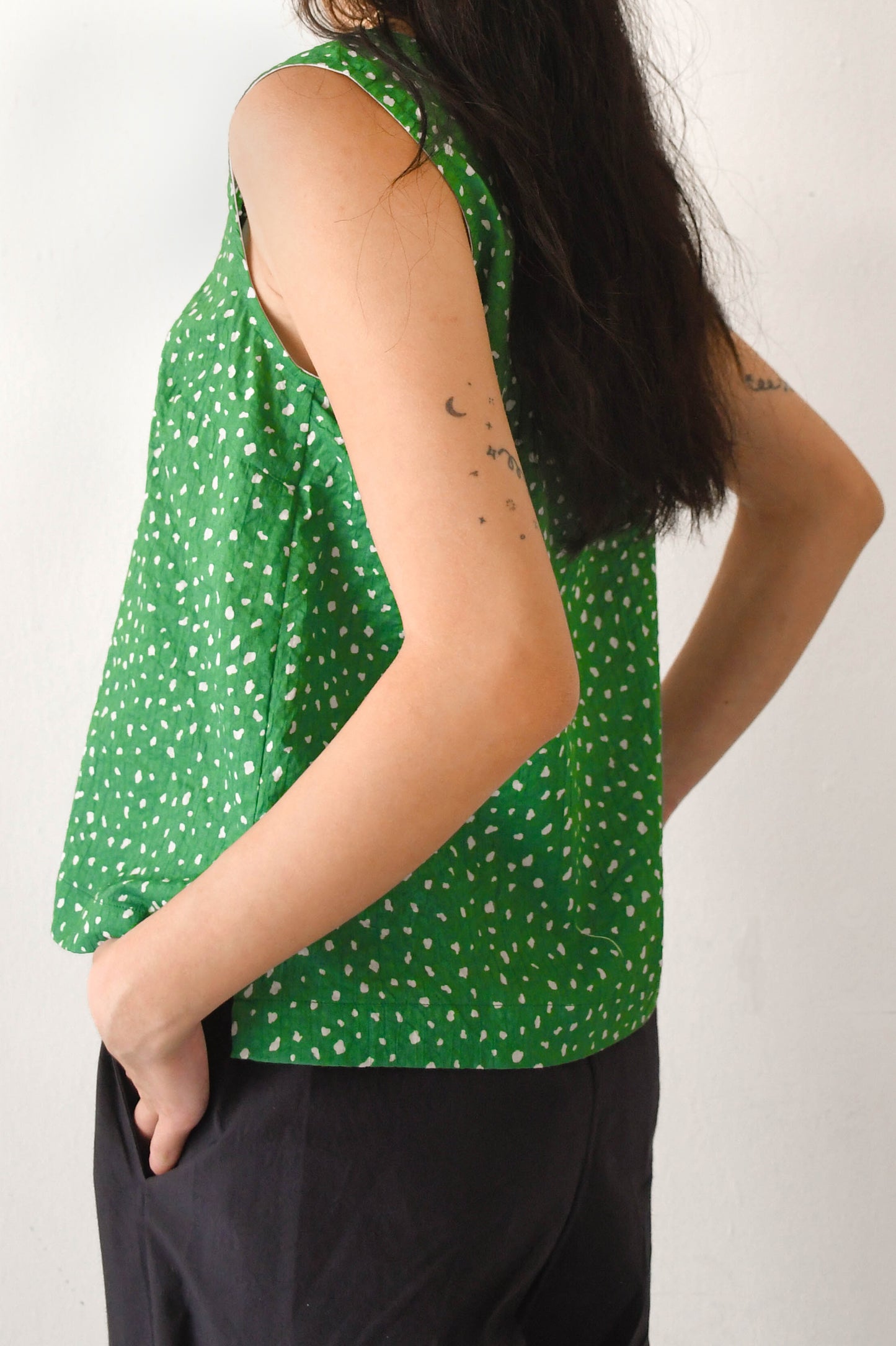 Chloe Top/ Green Daze