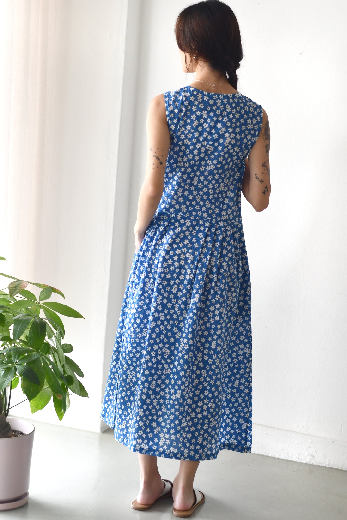 Jamie Dress / Blue Daisy