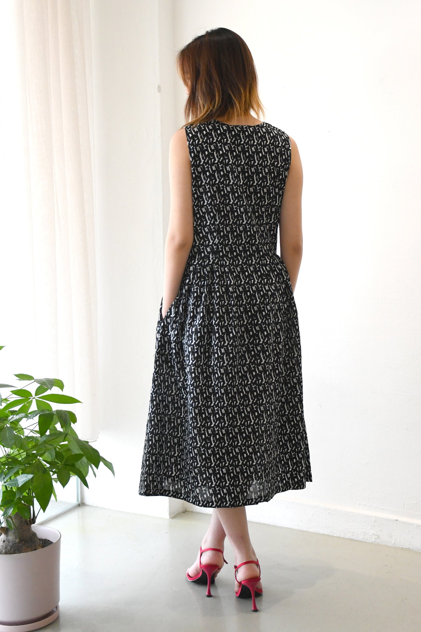 Jamie Dress/ Black Ink