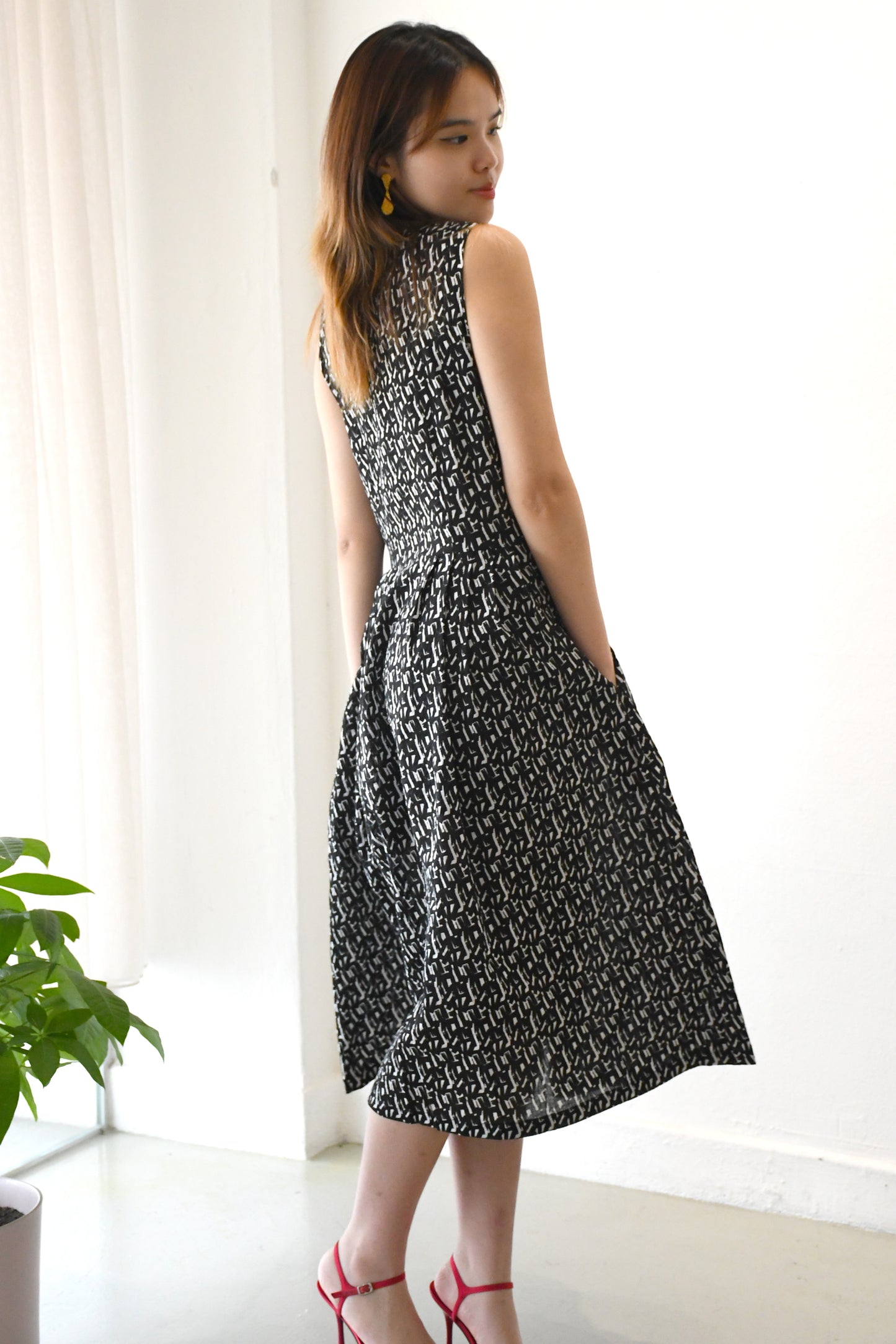 Jamie Dress/ Black Ink
