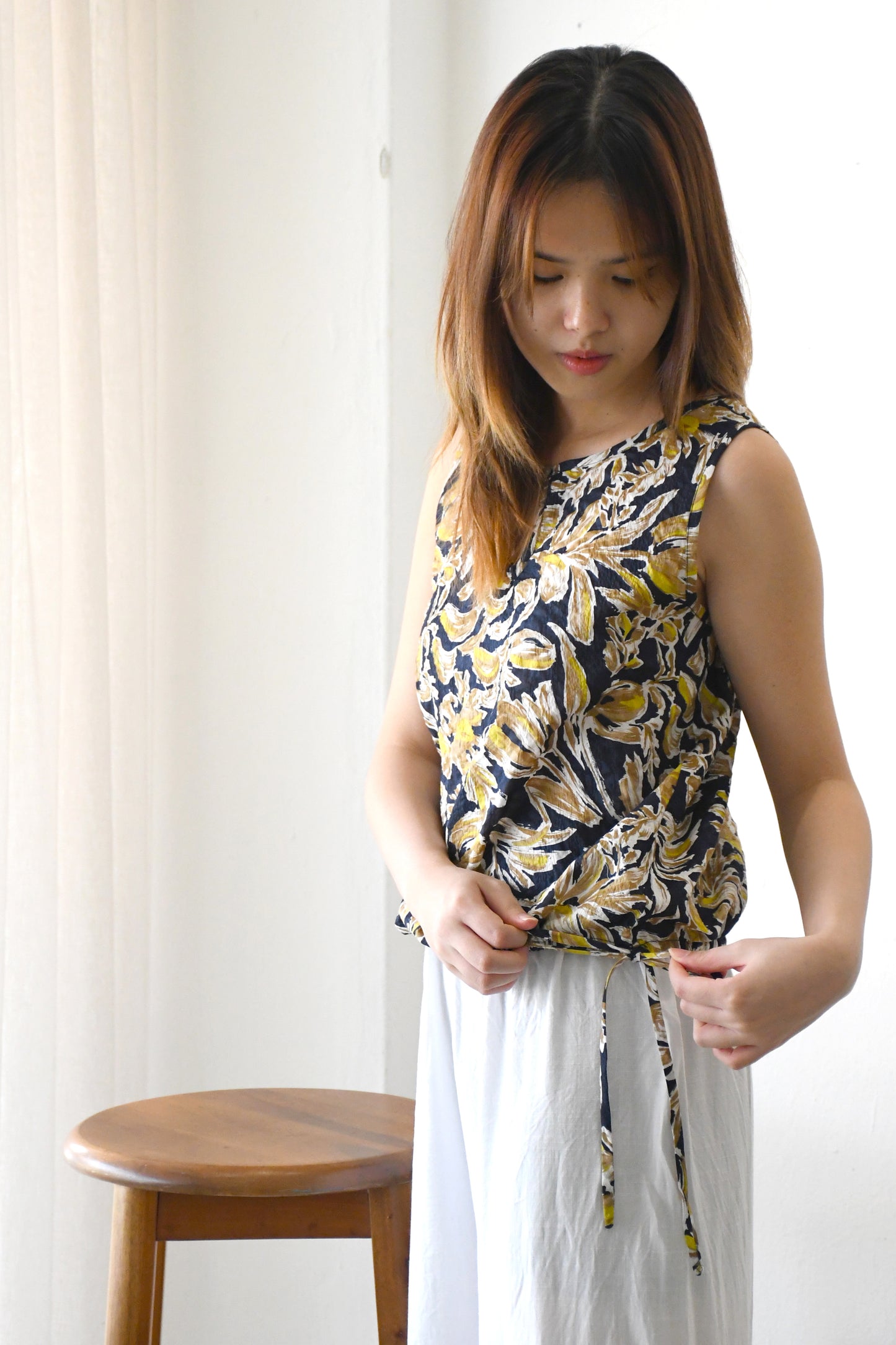 Keyhole Top / Lush Navy