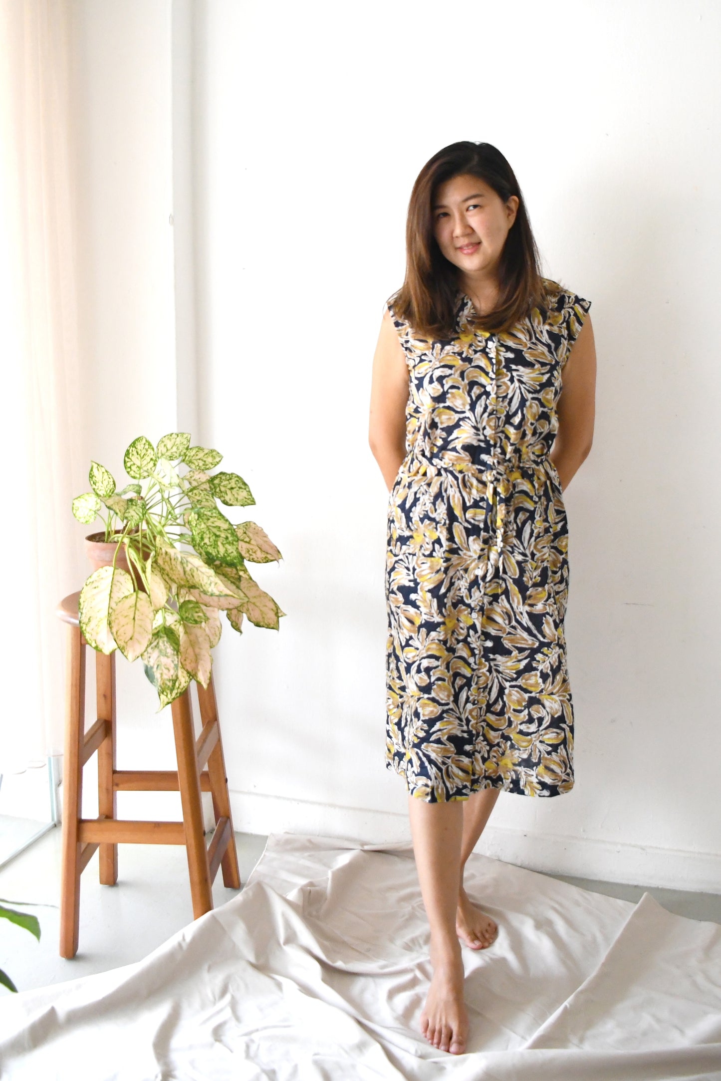 Lea Dress / Lush navy