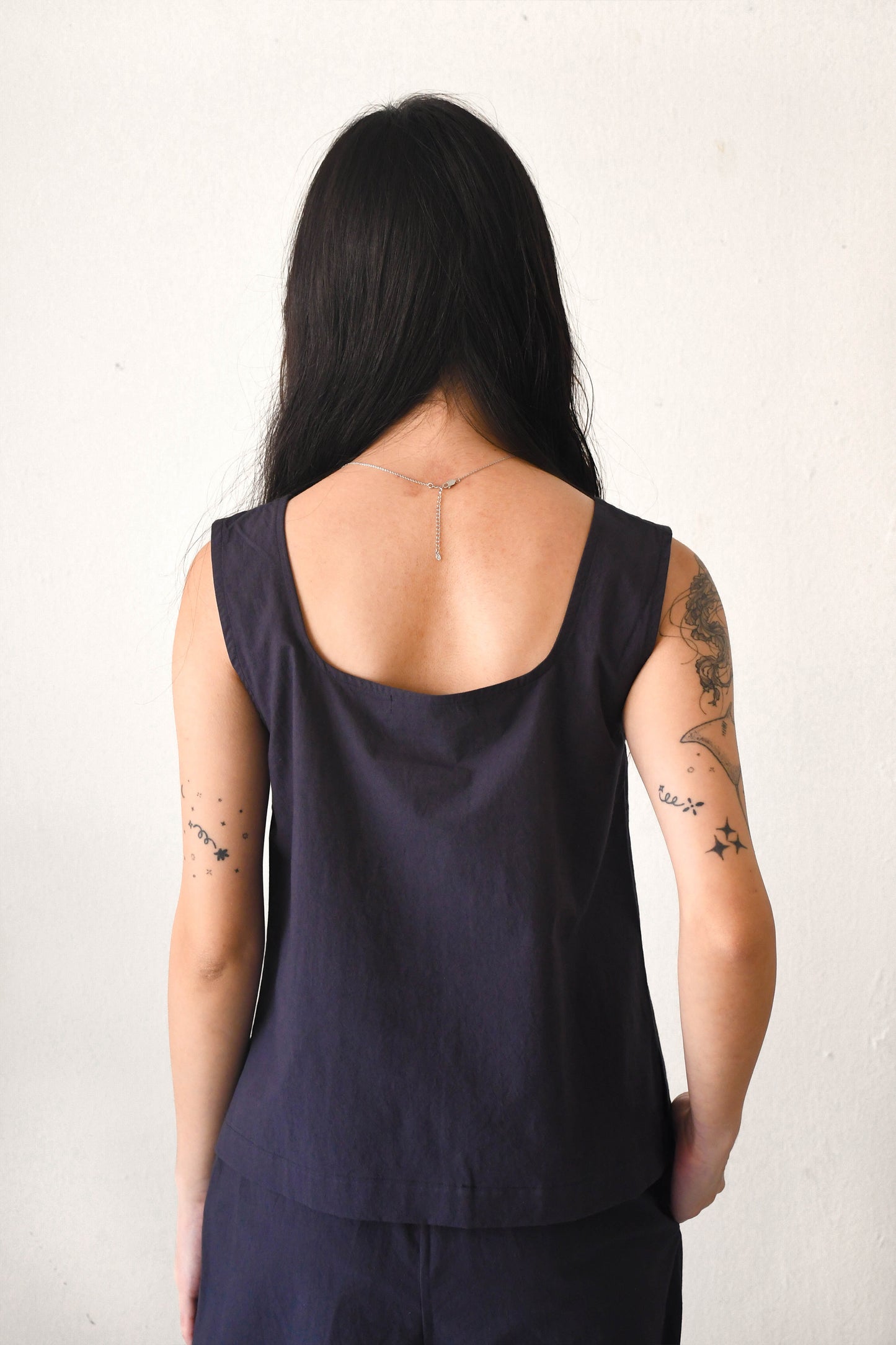 Chloe Top/ Navy