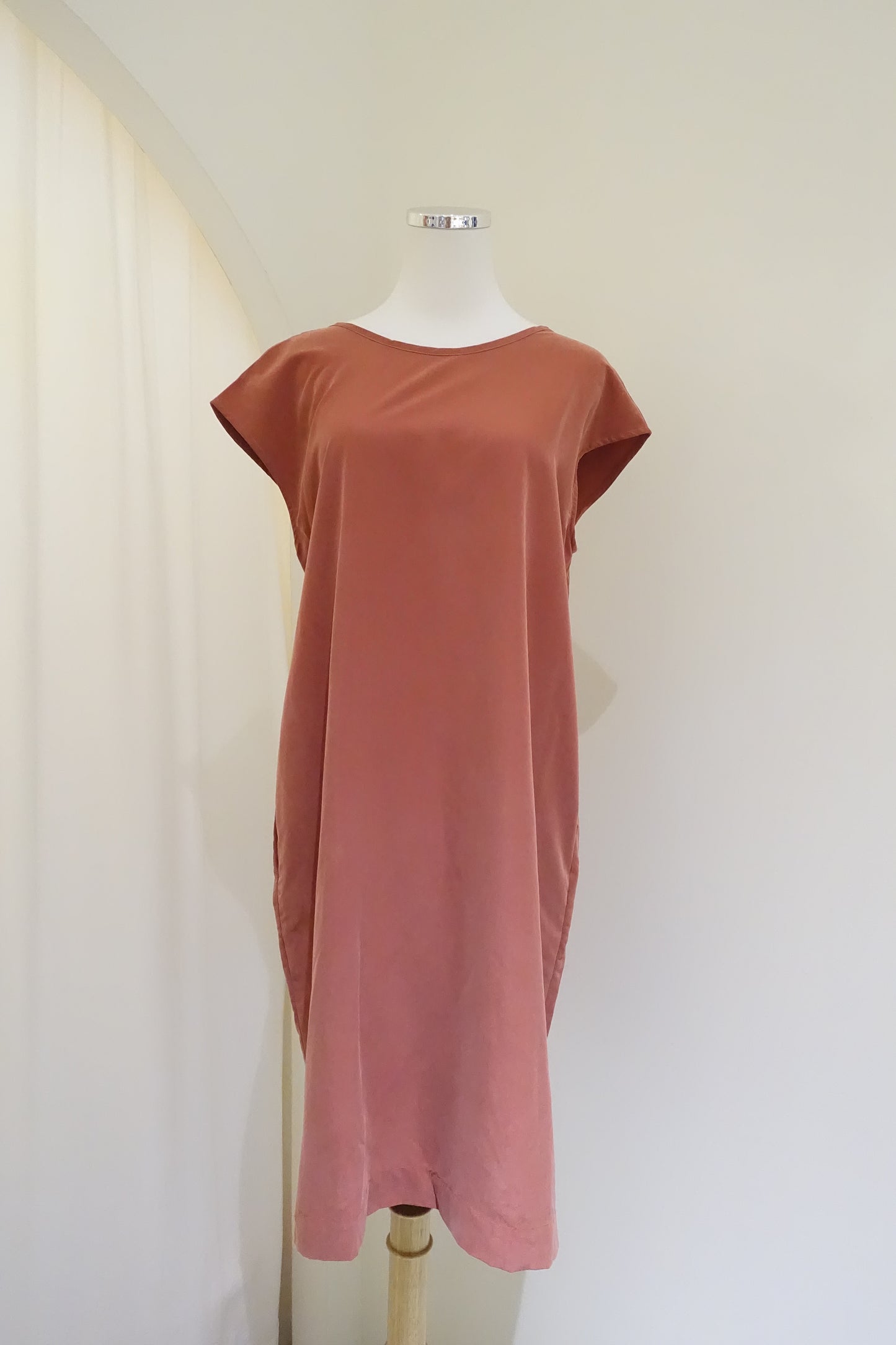 Reversible Cord Dress / Rust