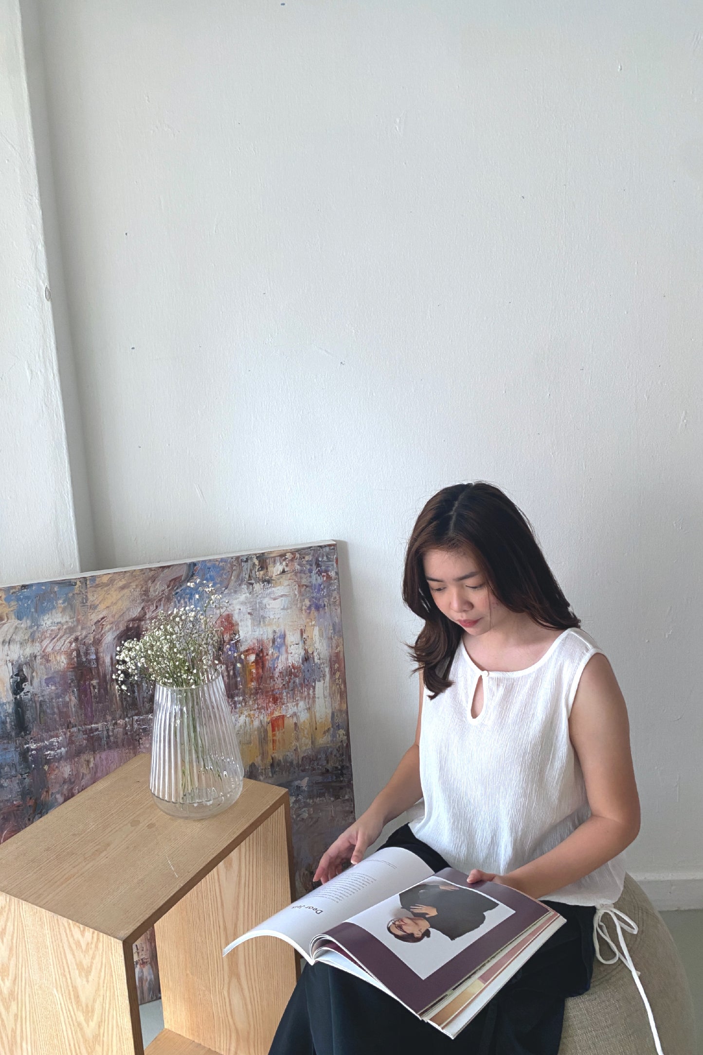 Keyhole Top / White Crepe