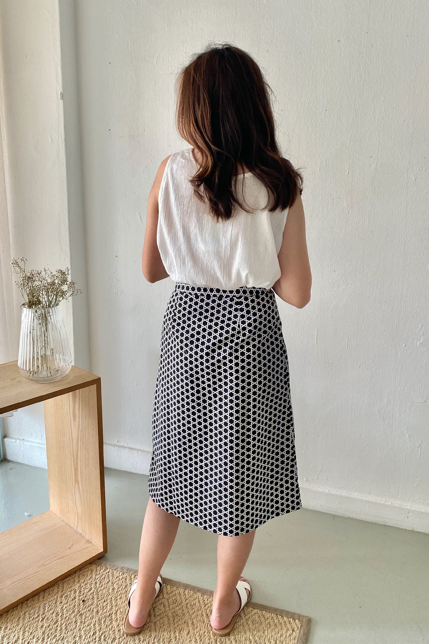 A-Line Skirt/ Black/White