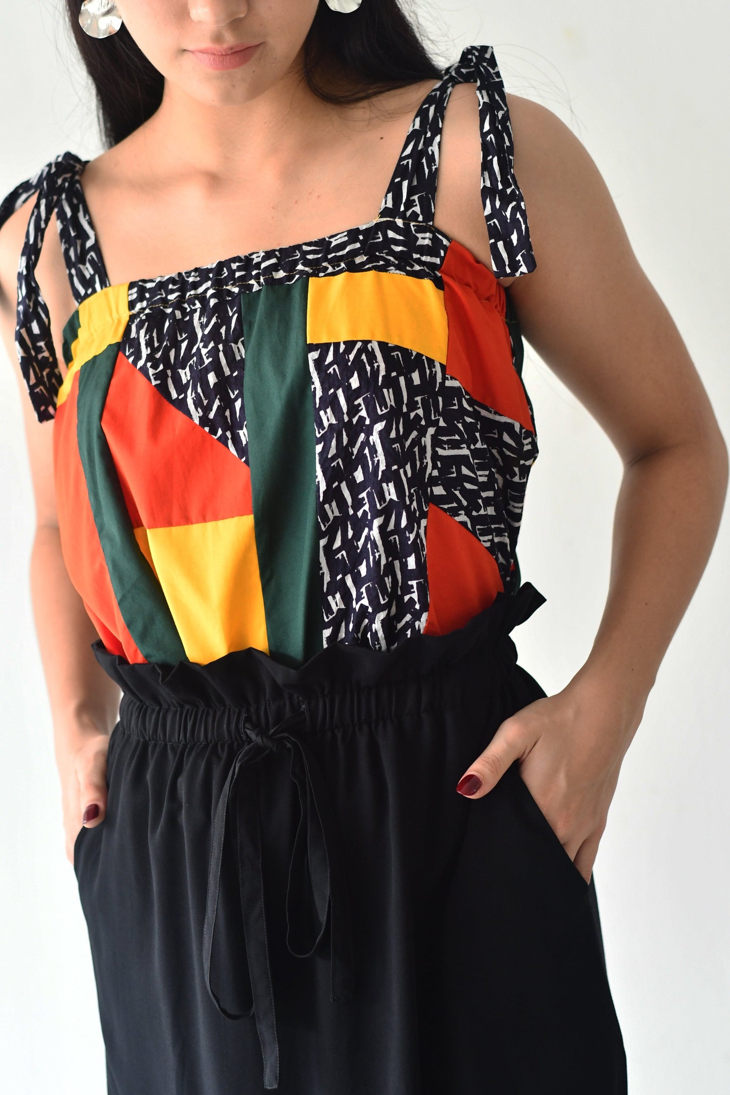Drawstring Midi Skirt/ Black