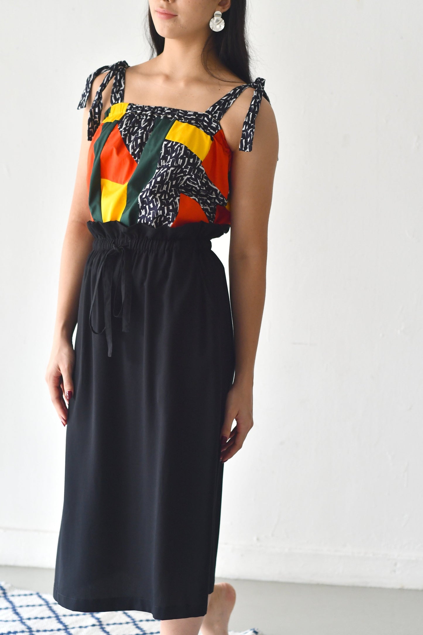 Drawstring Midi Skirt/ Black