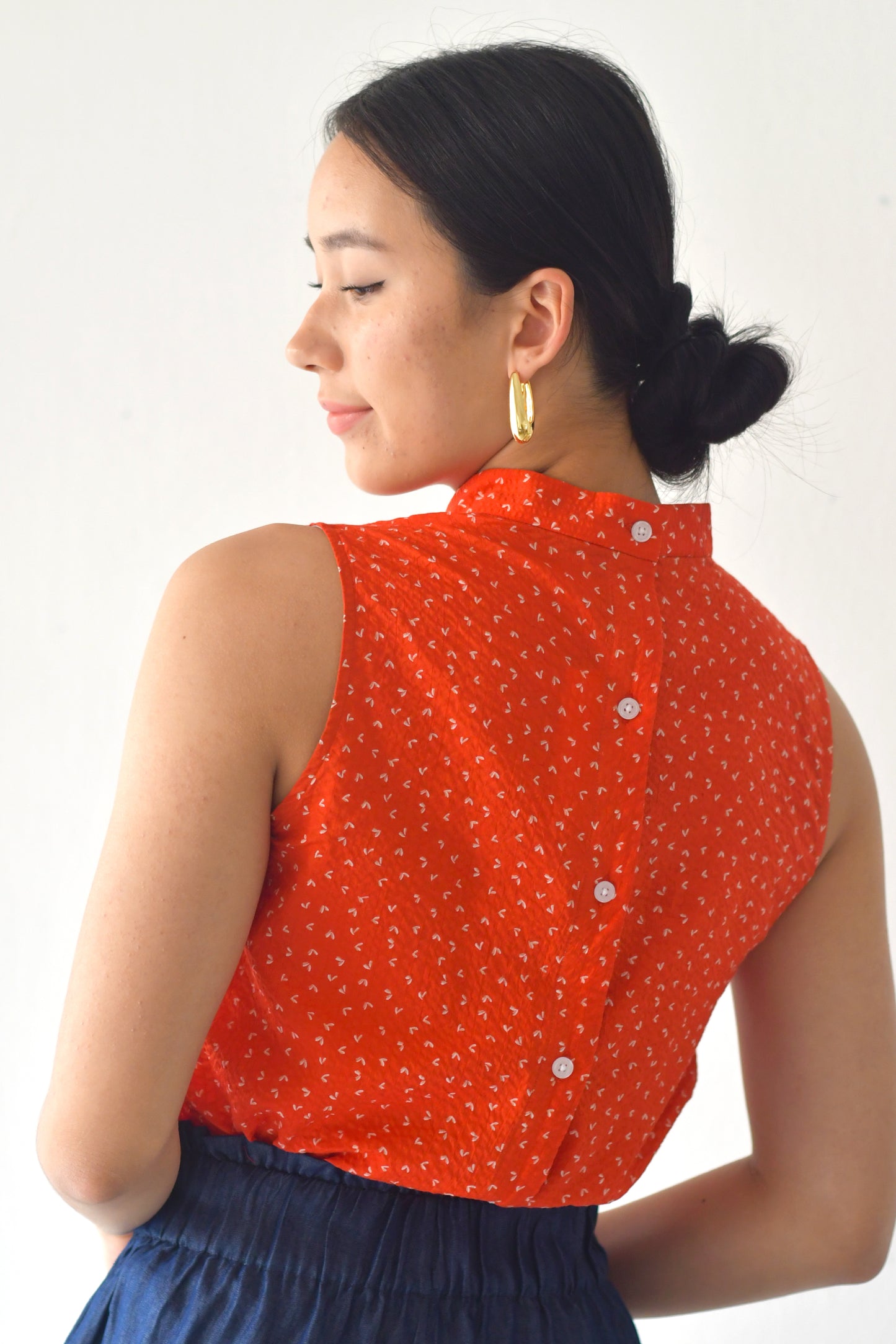Mandarin Shell Top/ Red Flutters