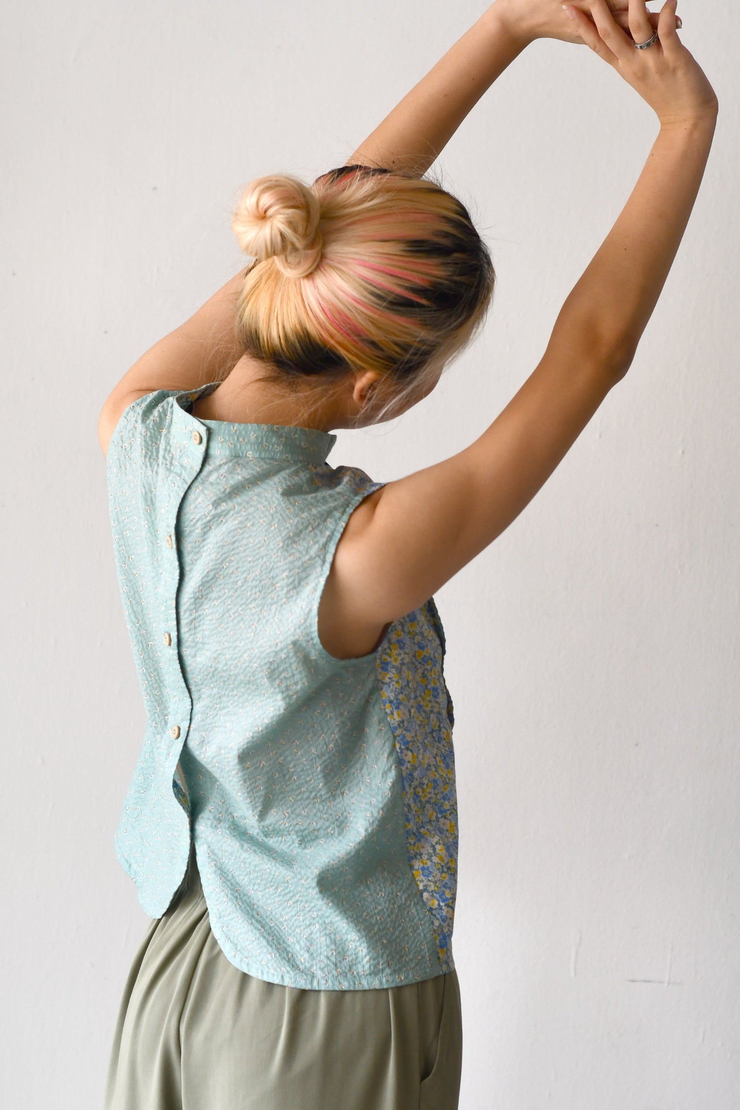 Mandarin Shell Top/ Seafoam