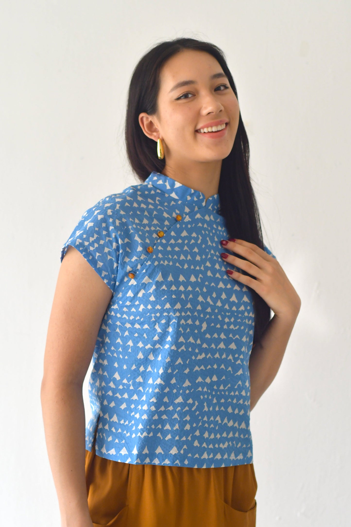 Suzie Blouse/ Blue Hearts