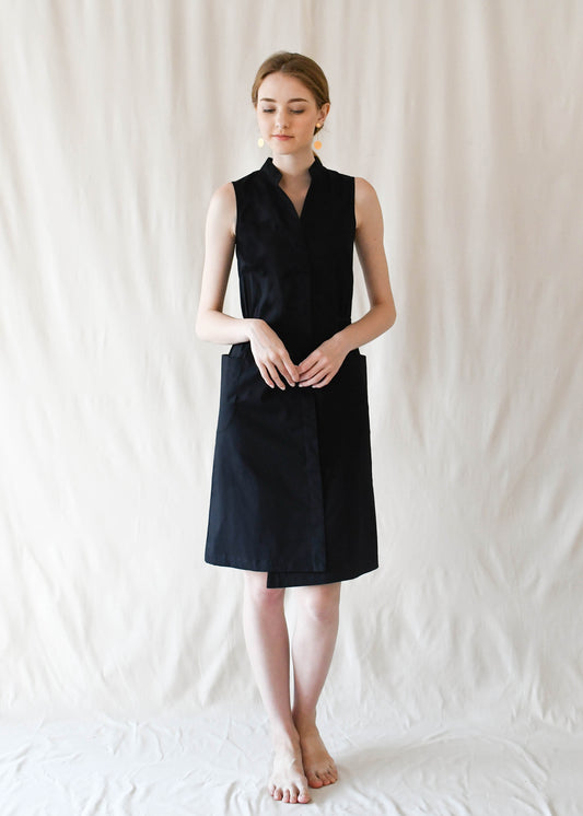 Slope Buttondown Dress / Black